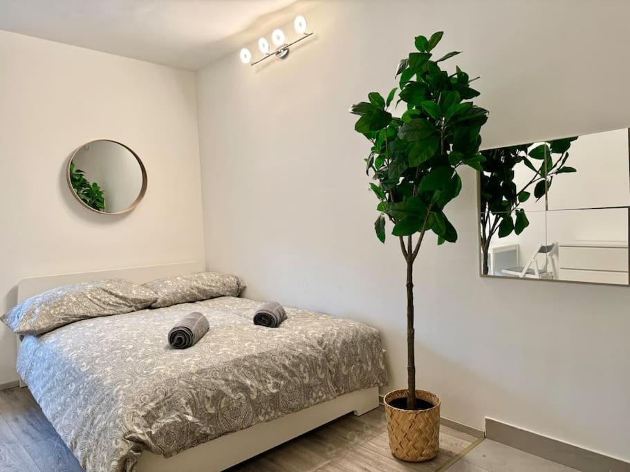 Stylish Schonbrunn Apartments - Free Underground Parking Vienna Esterno foto